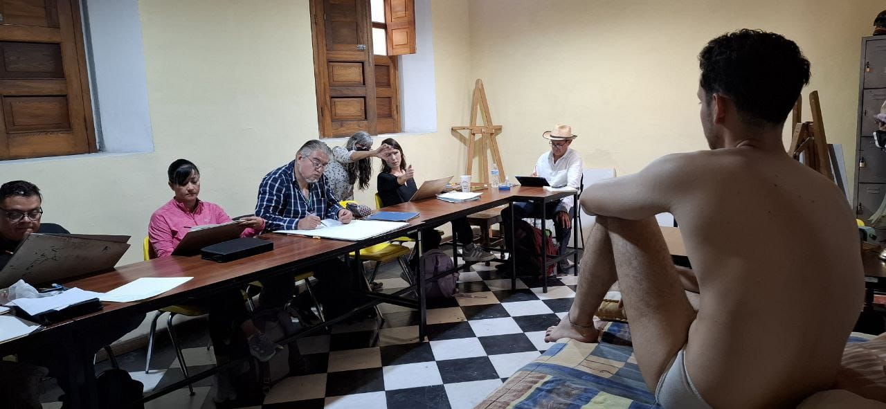 TLAQUEPAQUE OFRECE CURSOS DE VERANO EN LA ESCUELA DE ARTES PLÁSTICAS Y OFICIOS 